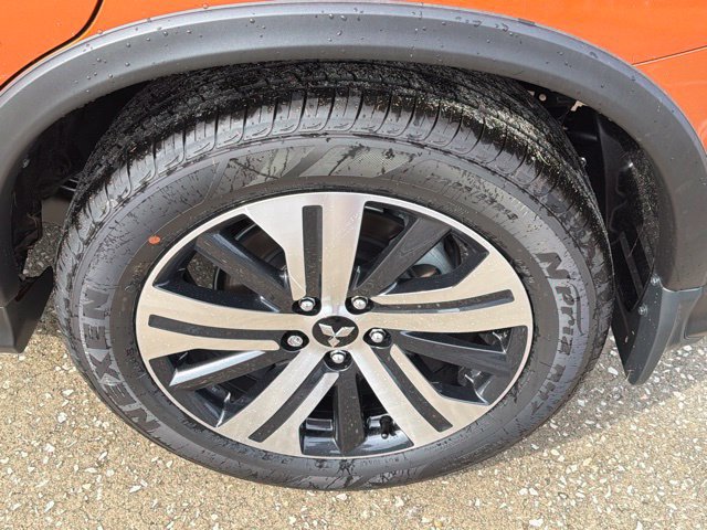 New 2027 Mitsubishi Outlander Sport ES FWD image 16