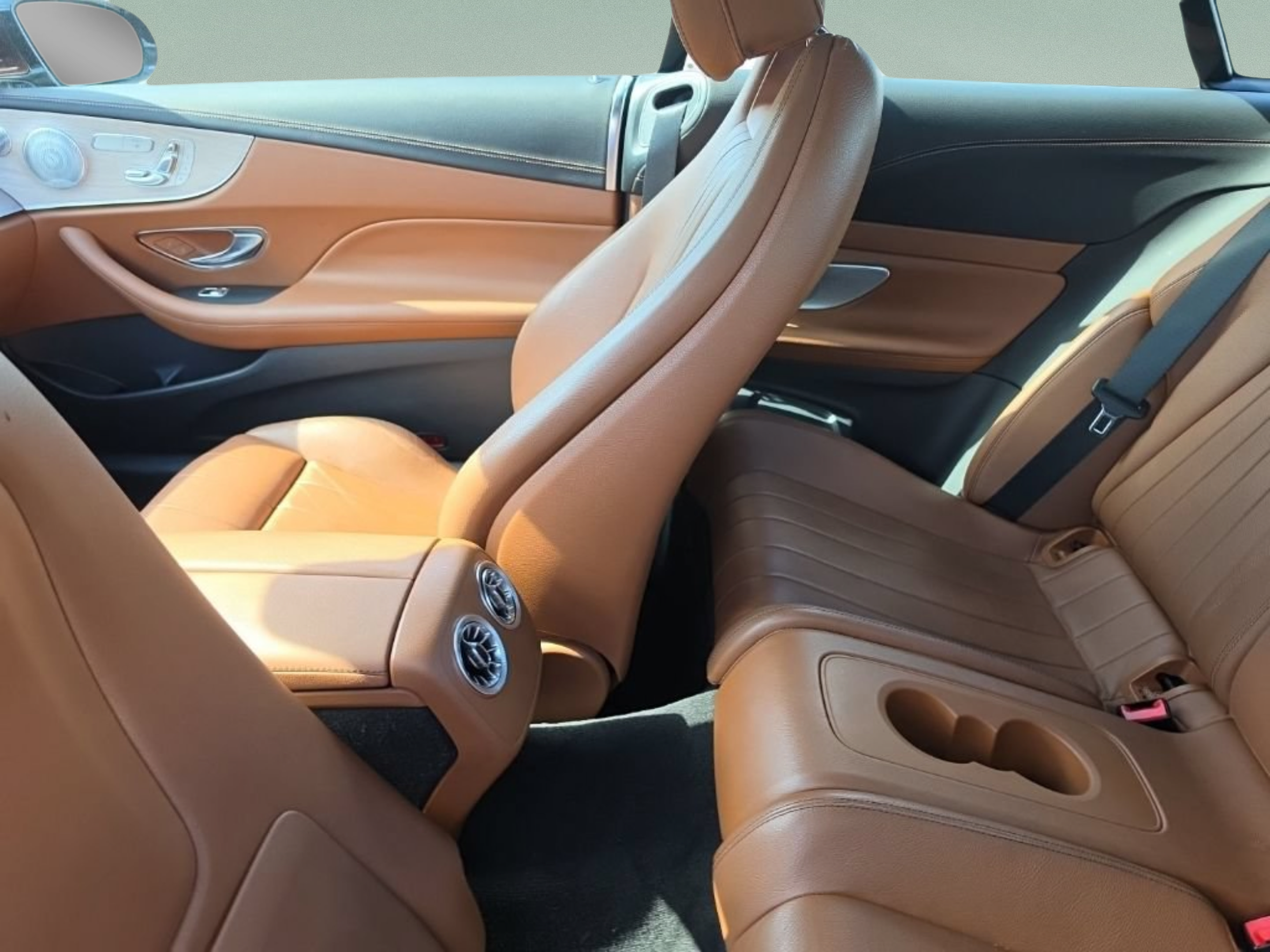 Used 2019 Mercedes-Benz E 450 Coupe w/ AMG Line Package image 26