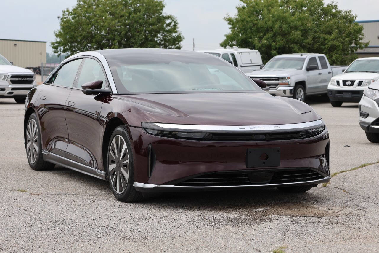 Used 2023 Lucid Air Touring image 4