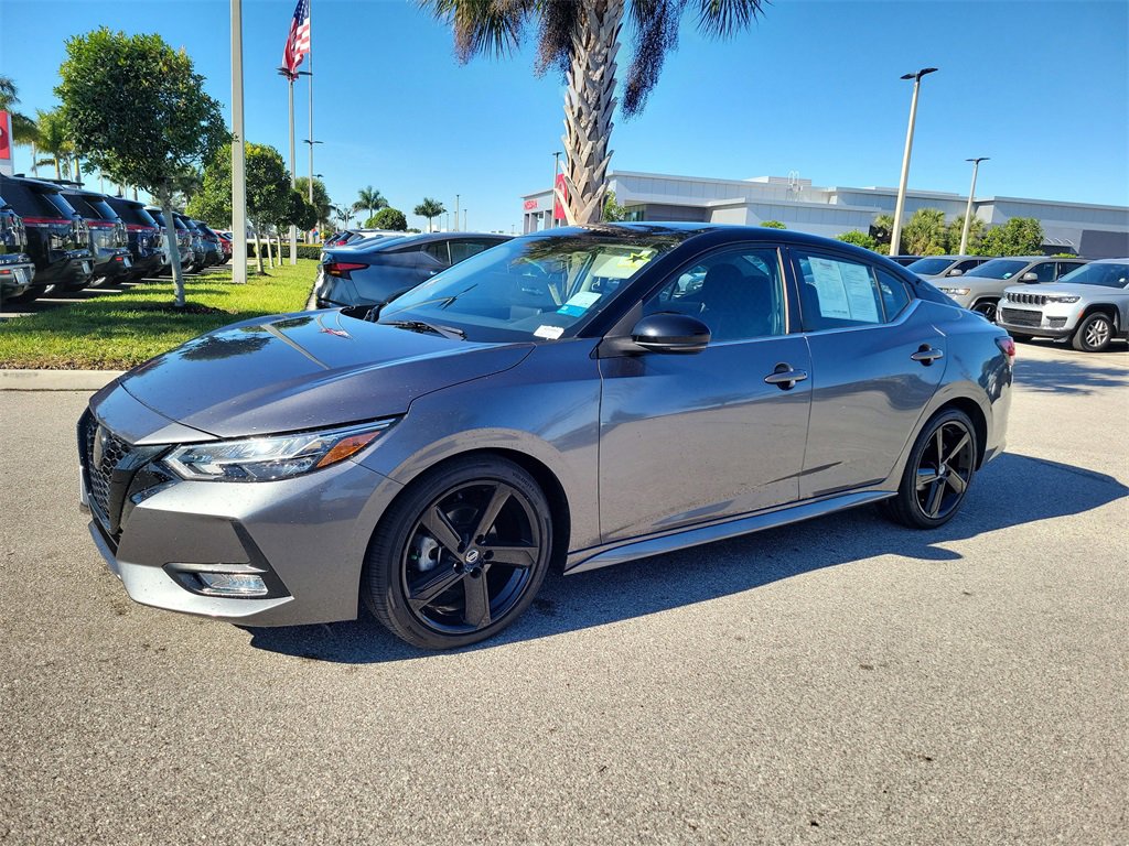 Used 2023 Nissan Sentra SR w/ Midnight Edition Package image 8