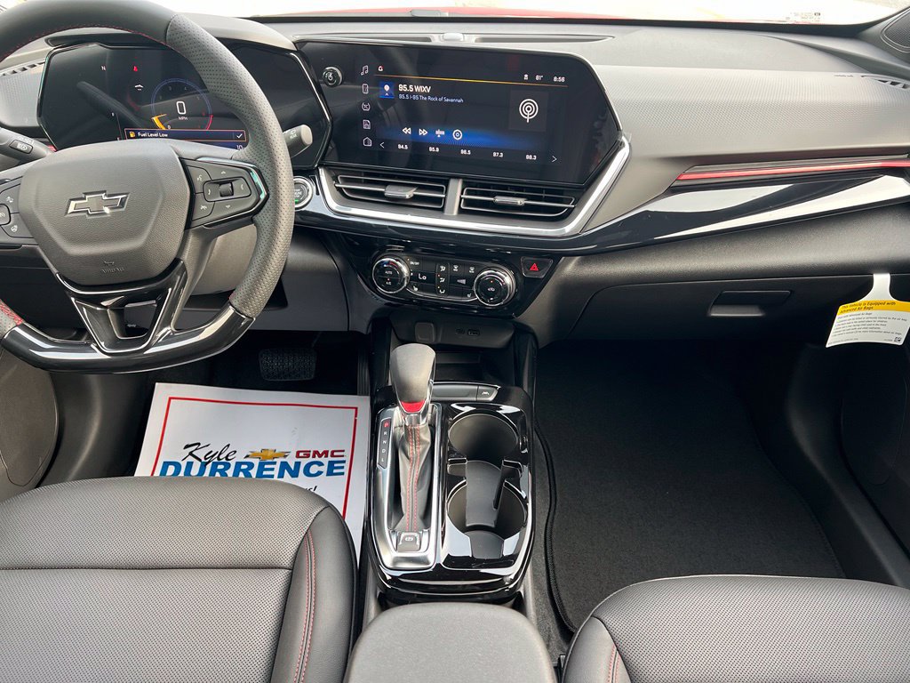 New 2026 Chevrolet Trax RS w/ Sunroof Package FWD image 15