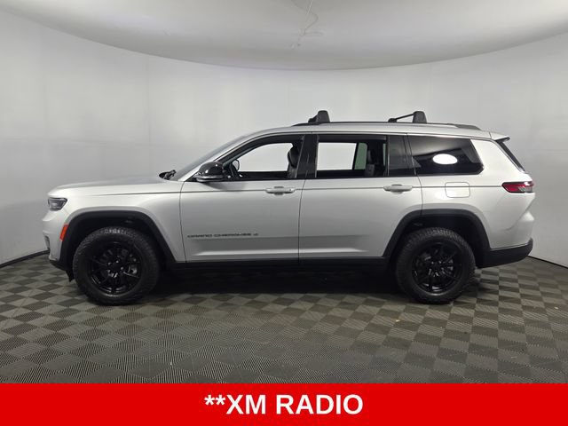 Used 2022 Jeep Grand Cherokee L Limited AWD/4WD image 5