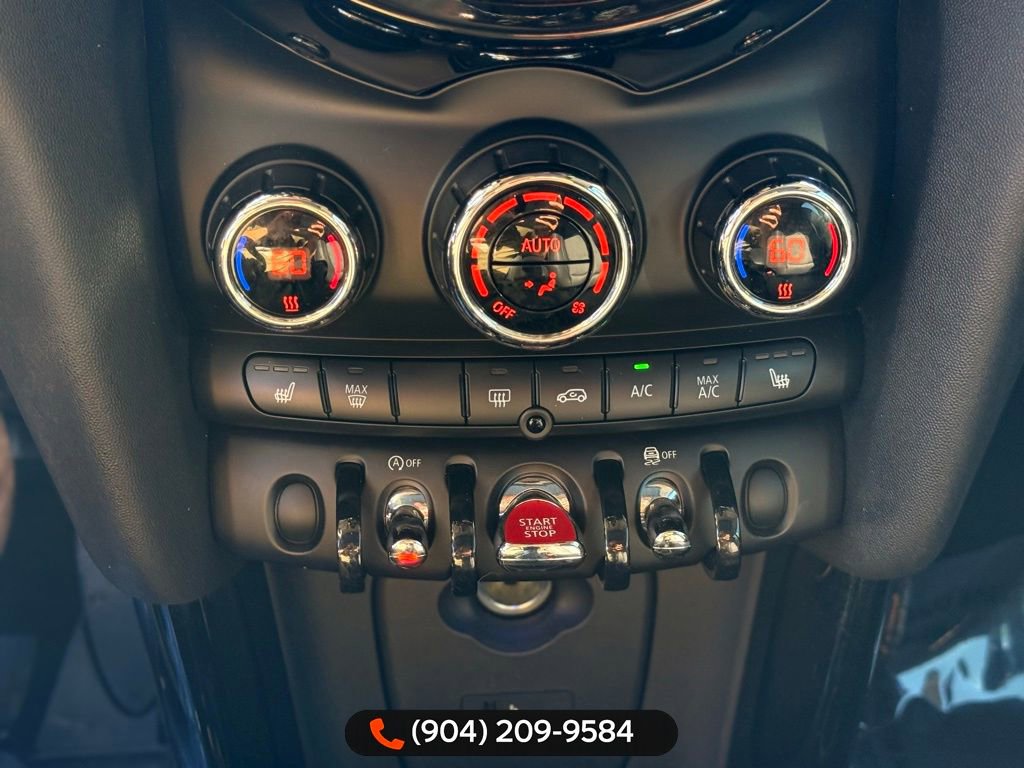 Used 2019 MINI Cooper 4-Door Hardtop image 21