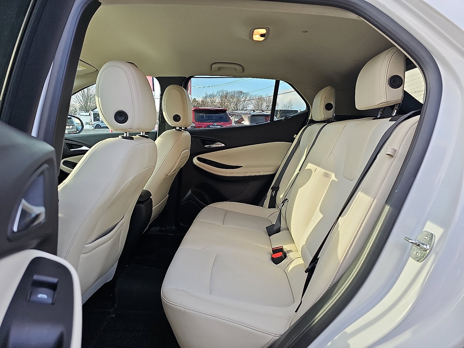 Used 2021 Buick Encore GX Preferred w/ Cold Weather Comfort Package image 10