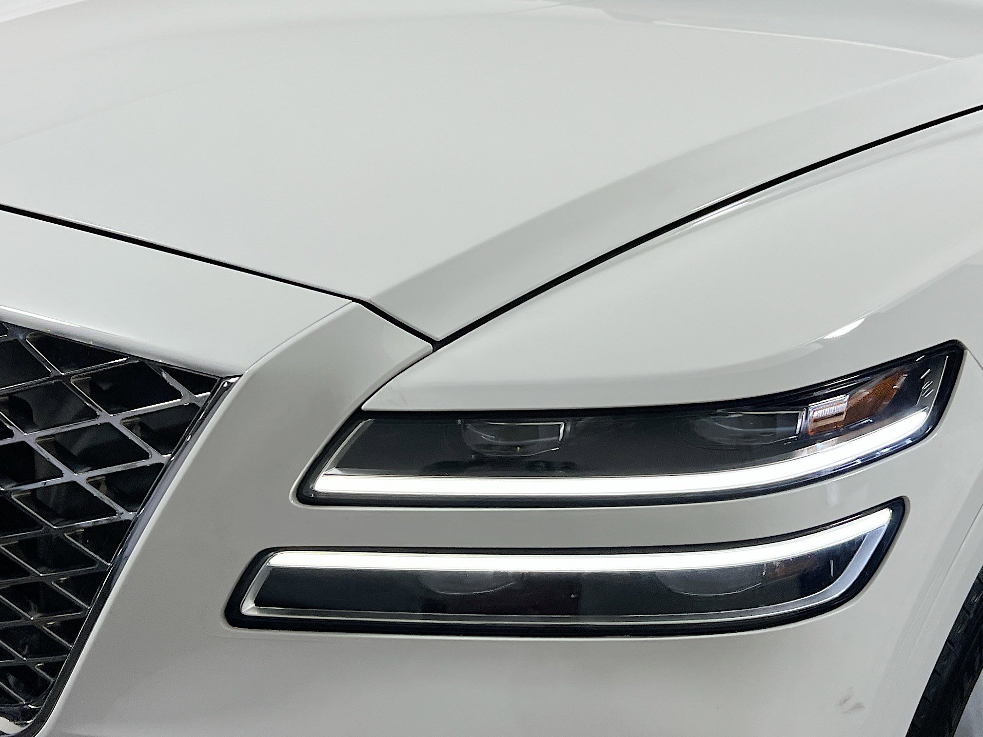 Used 2023 Genesis GV80 3.5T w/ Advanced Package image 11