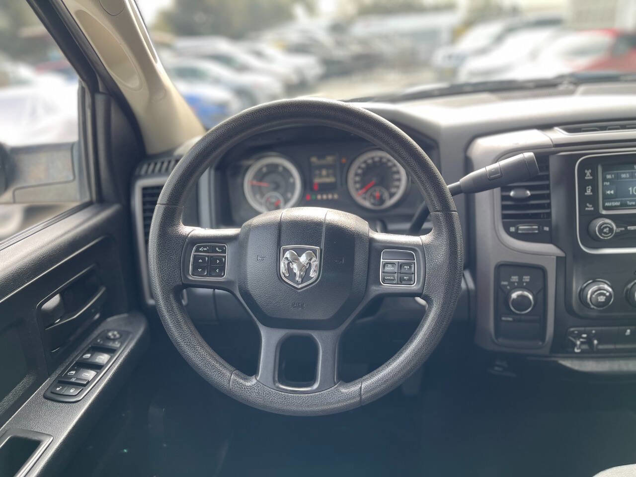 Used 2015 RAM 2500 Tradesman w/ Chrome Appearance Group image 14