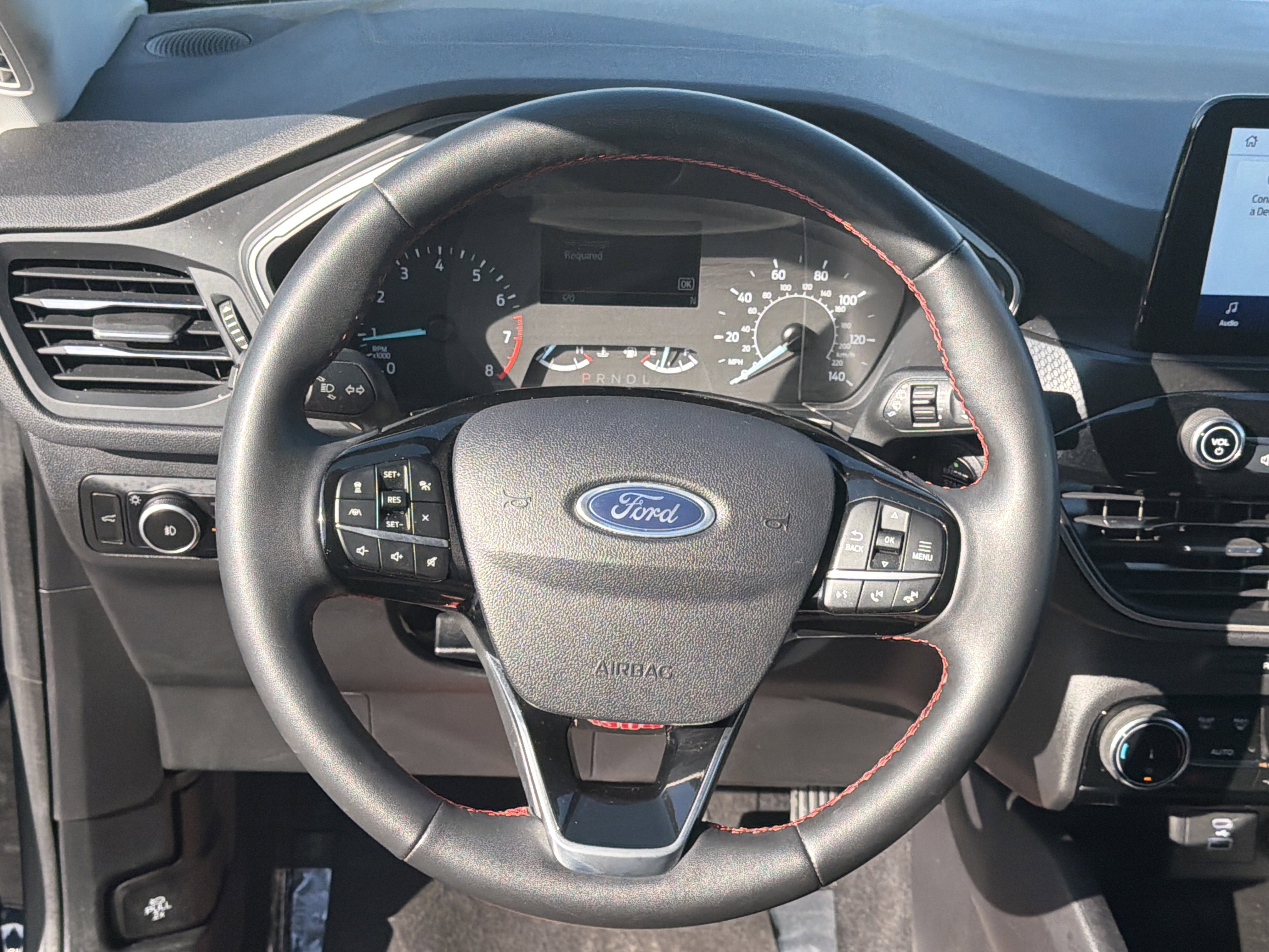 Used 2022 Ford Escape SEL w/ SEL Stealth AWD Package image 17