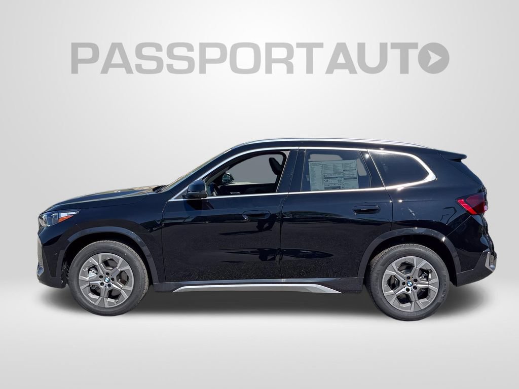 New 2026 BMW X1 xDrive28i w/ Technology Package AWD/4WD image 2
