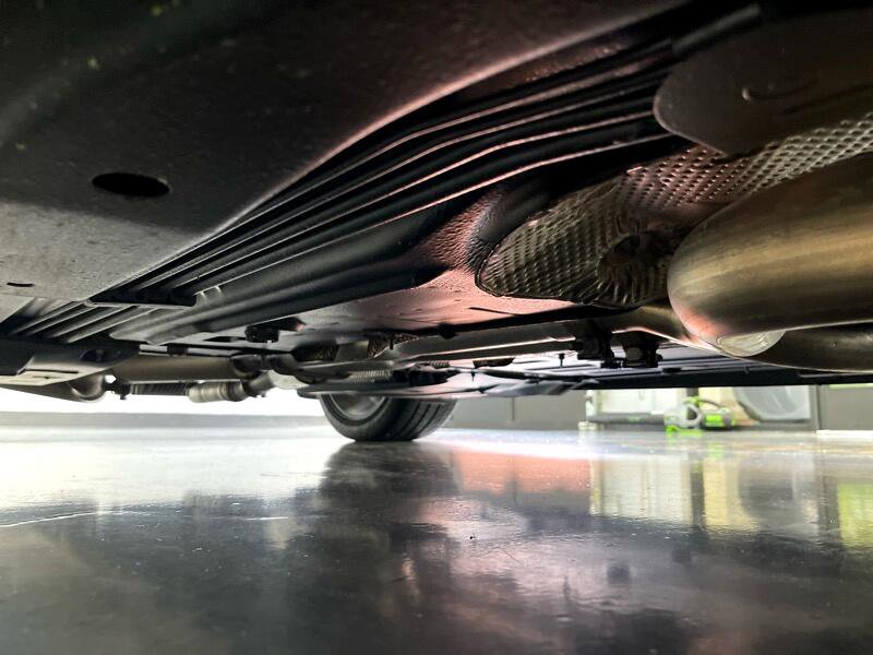 Used 2015 Dodge Challenger SRT Hellcat image 56