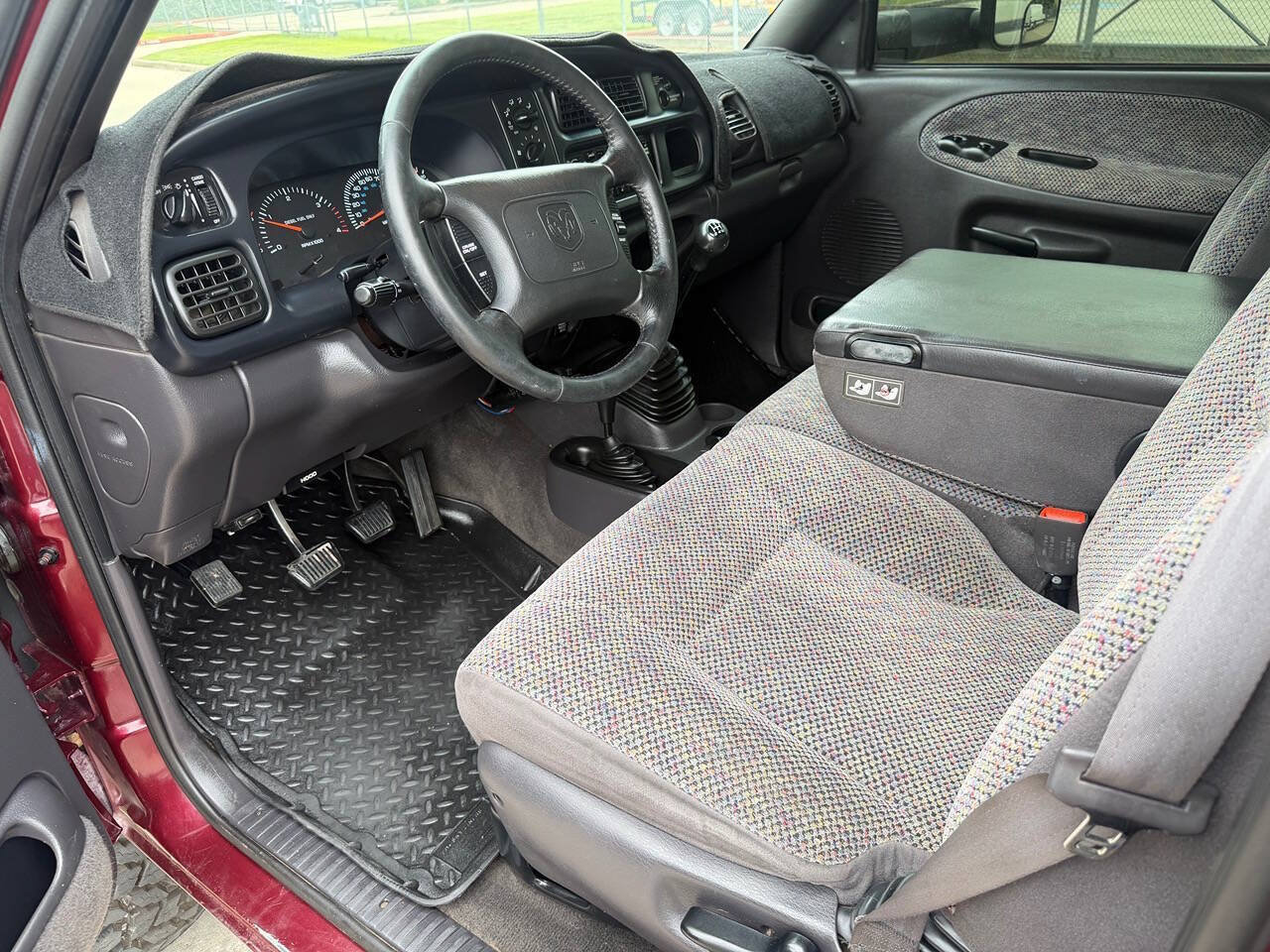 Used 2001 Dodge Ram 3500 Truck 4x4 Quad Cab image 8