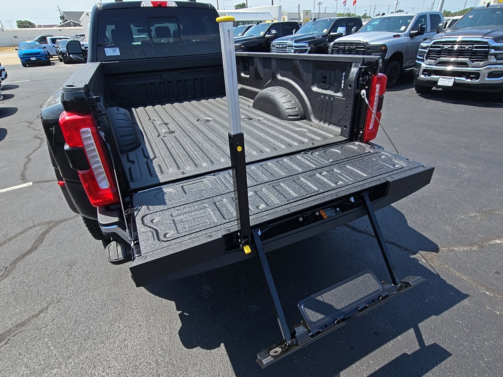New 2026 Ford F350 Lariat w/ Lariat Ultimate Package AWD/4WD image 72