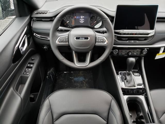 New 2026 Jeep Compass Limited AWD/4WD image 9