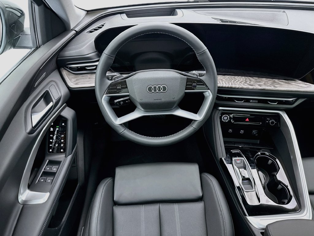 New 2026 Audi Q5 Premium AWD/4WD image 11