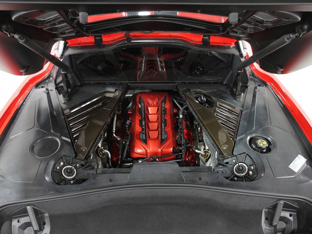 Used 2021 Chevrolet Corvette Stingray Preferred Cpe w/ Z51 Performance Package image 27