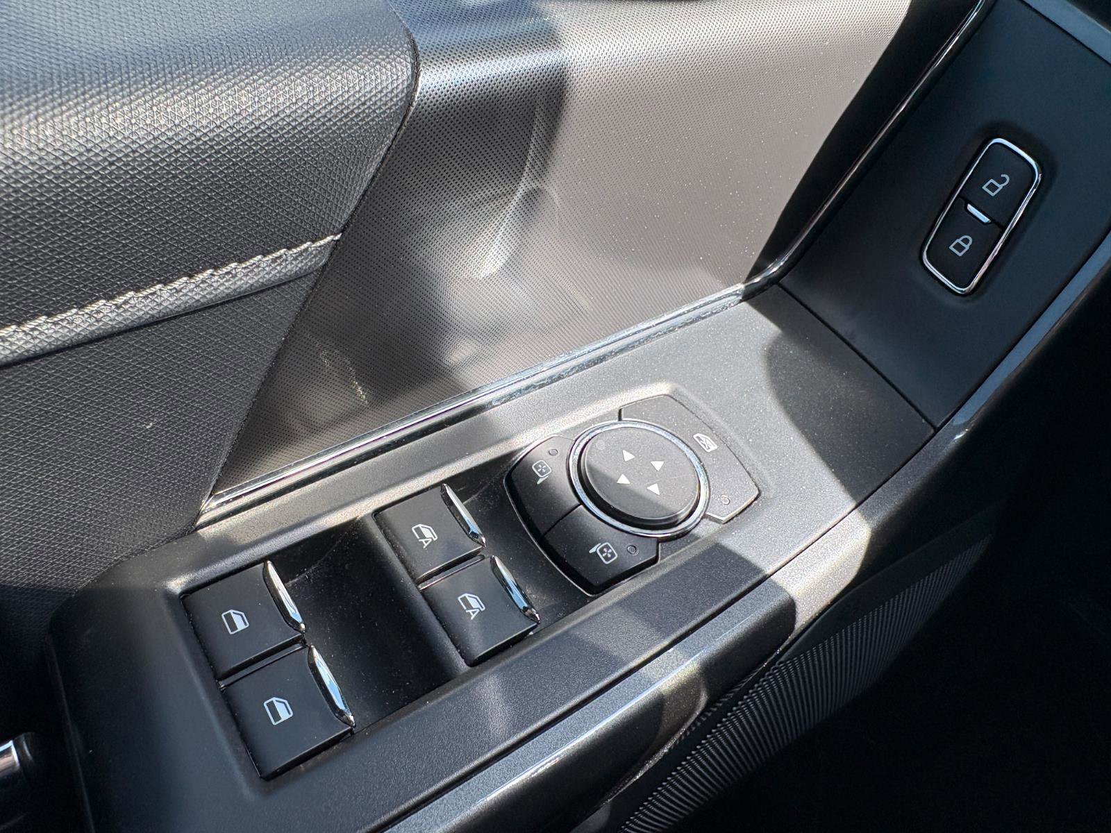 Used 2022 Ford F150 XLT w/ Equipment Group 302A High image 29