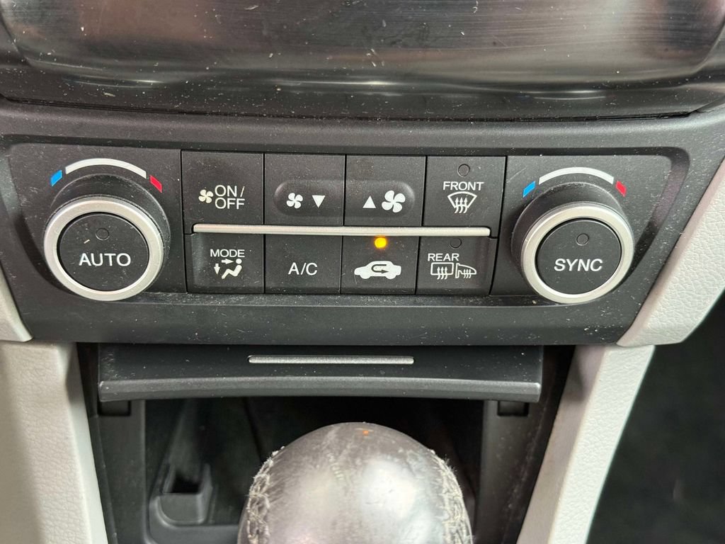Used 2018 Acura ILX FWD image 22