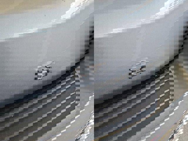 Used 2025 Chevrolet Suburban LT w/ Comfort Package image 8