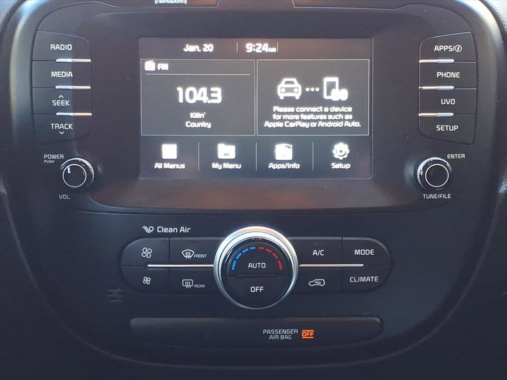 Used 2018 Kia Soul + image 6