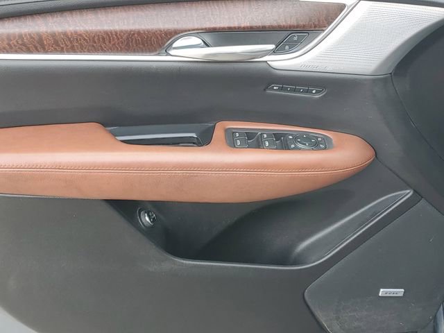 Used 2020 Cadillac XT5 Sportv AWD/4WD image 16