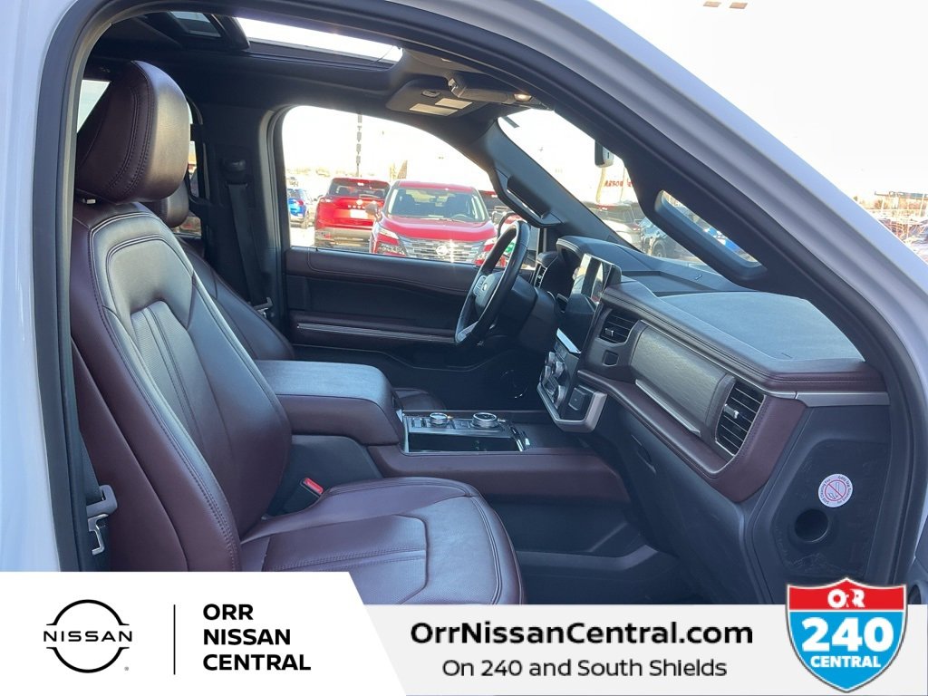 Used 2024 Ford Expedition Max Limited image 11
