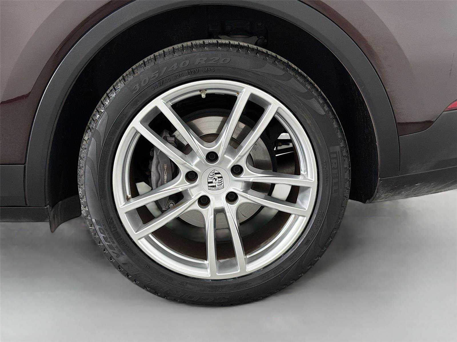 Certified 2022 Porsche Cayenne GTS AWD/4WD image 12