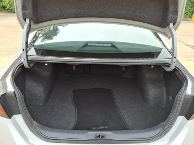 Used 2022 Nissan Altima 2.5 SV FWD image 10
