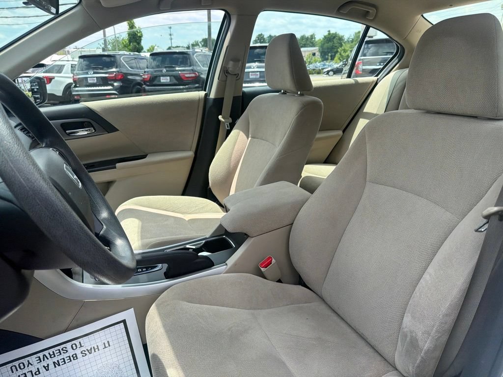 Used 2013 Honda Accord LX image 15