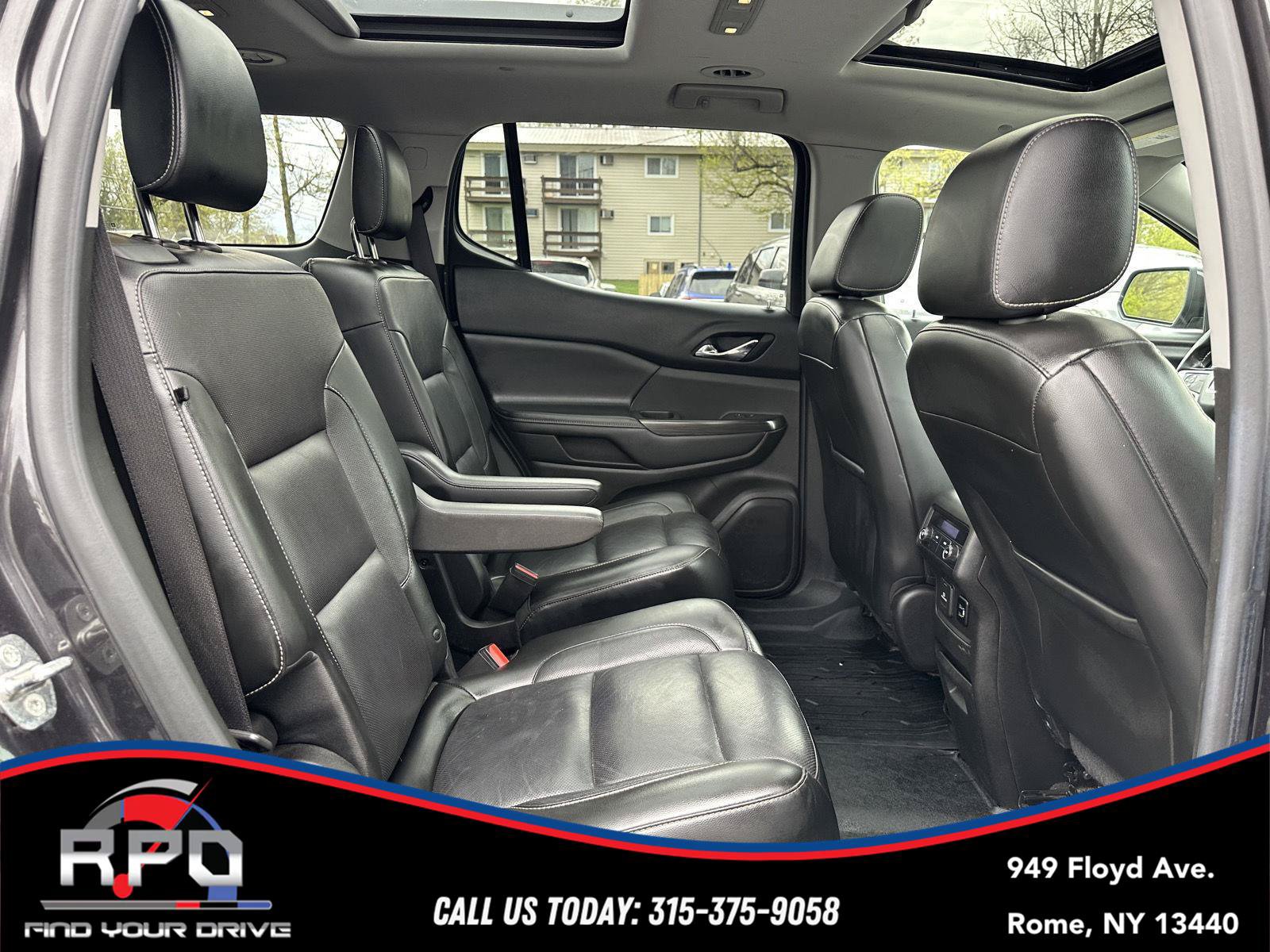Used 2018 GMC Acadia SLT AWD/4WD image 31