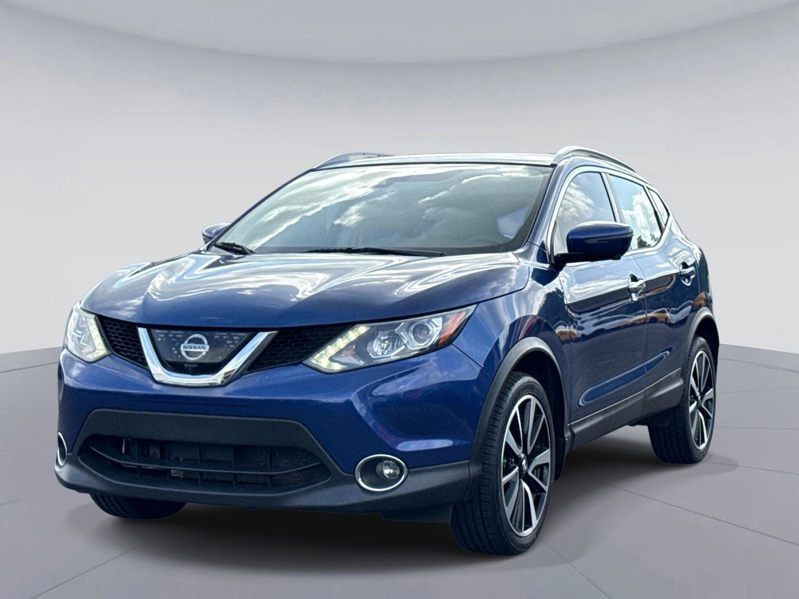 Used 2018 Nissan Rogue Sport SL w/ SL Premium Package FWD image 7