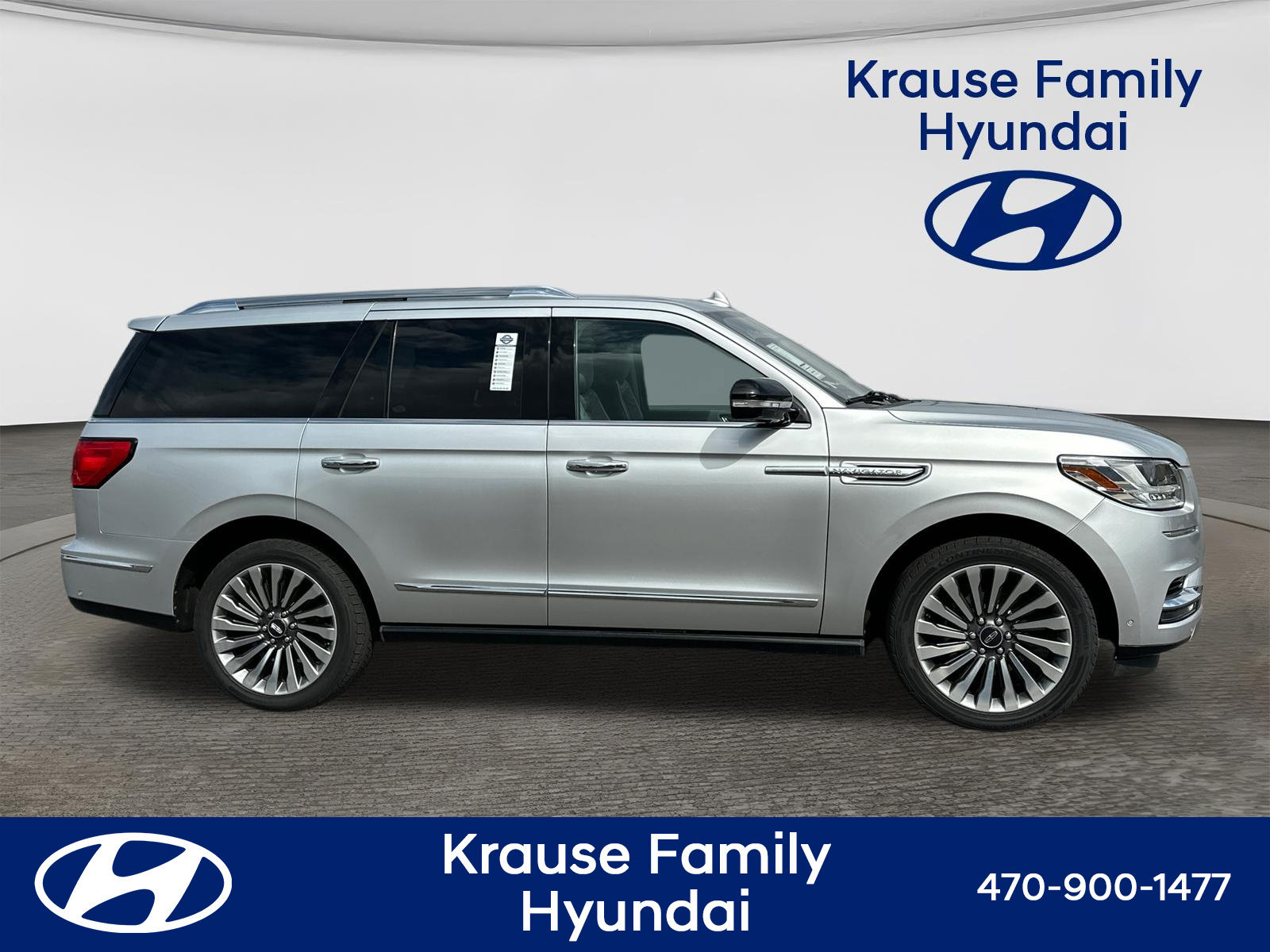 Used 2019 Lincoln Navigator Reserve AWD/4WD image 9