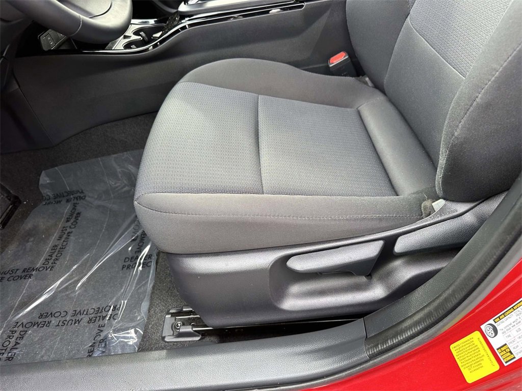 Used 2024 Toyota Prius LE image 17