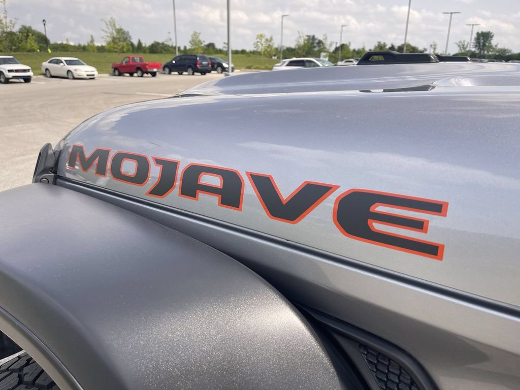 Used 2021 Jeep Gladiator Mojave AWD/4WD image 15
