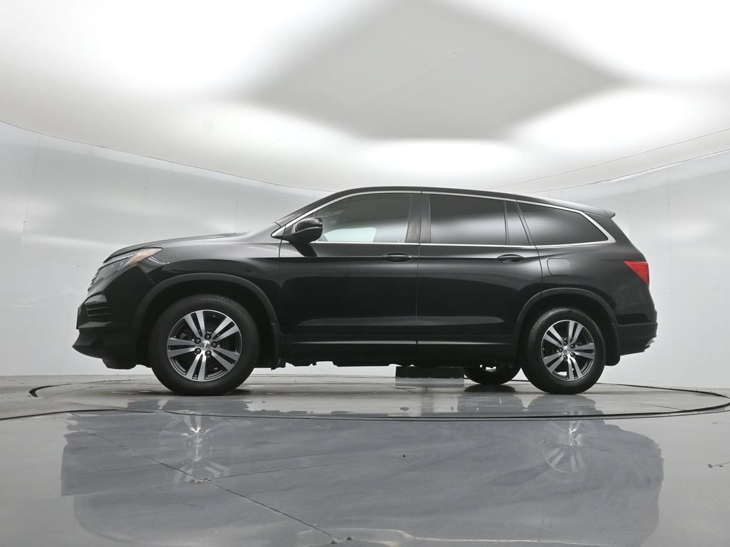 Used 2017 Honda Pilot EX image 47