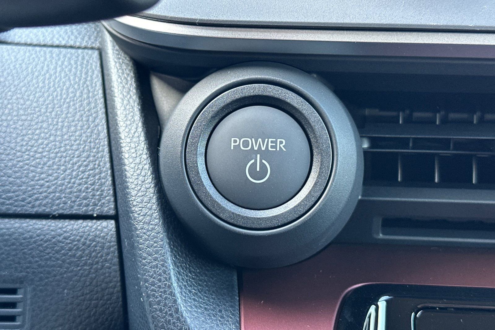 New 2026 Toyota Prius Plug-In Hybrid image 25