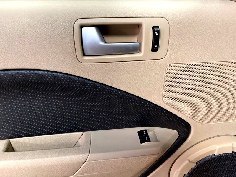 Used 2008 Ford Mustang GT Premium image 28