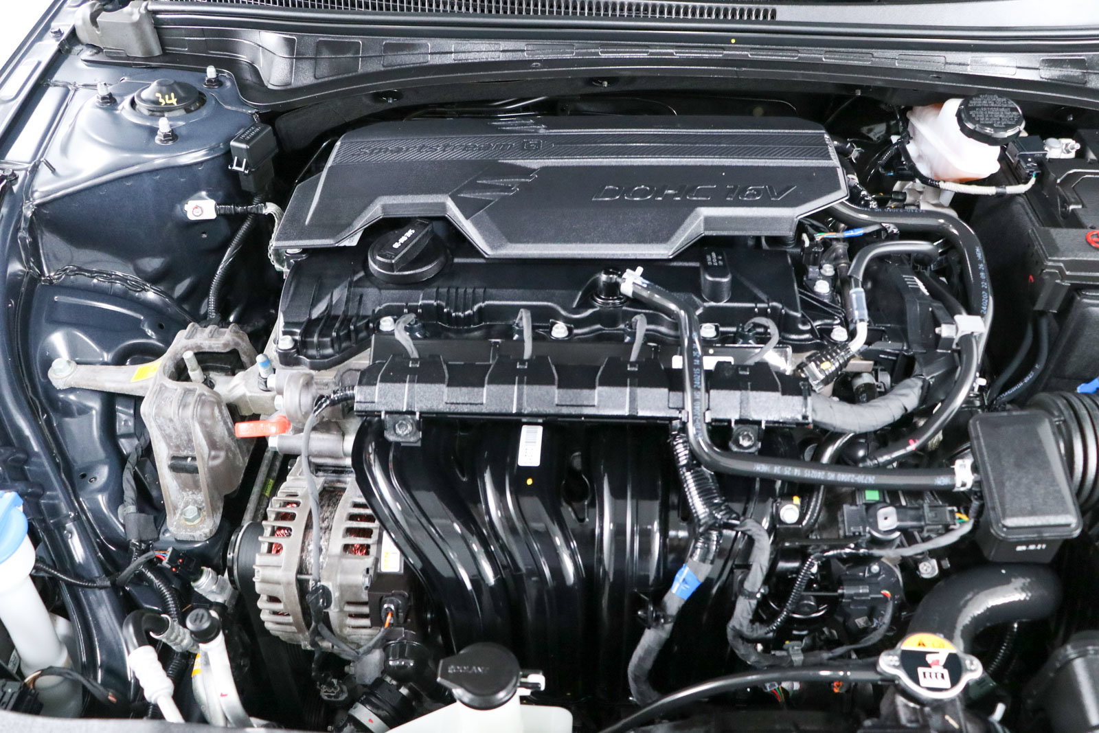 Used 2024 Hyundai Elantra SEL FWD image 28