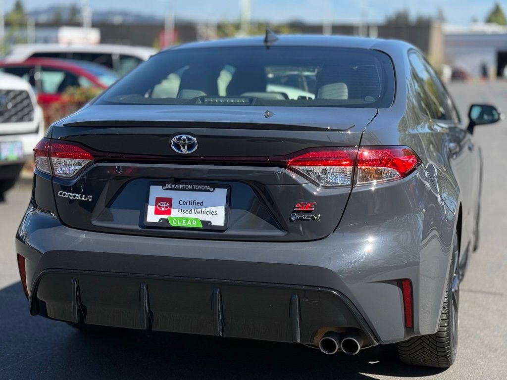 Certified 2025 Toyota Corolla SE w/ SE Premium Package image 5