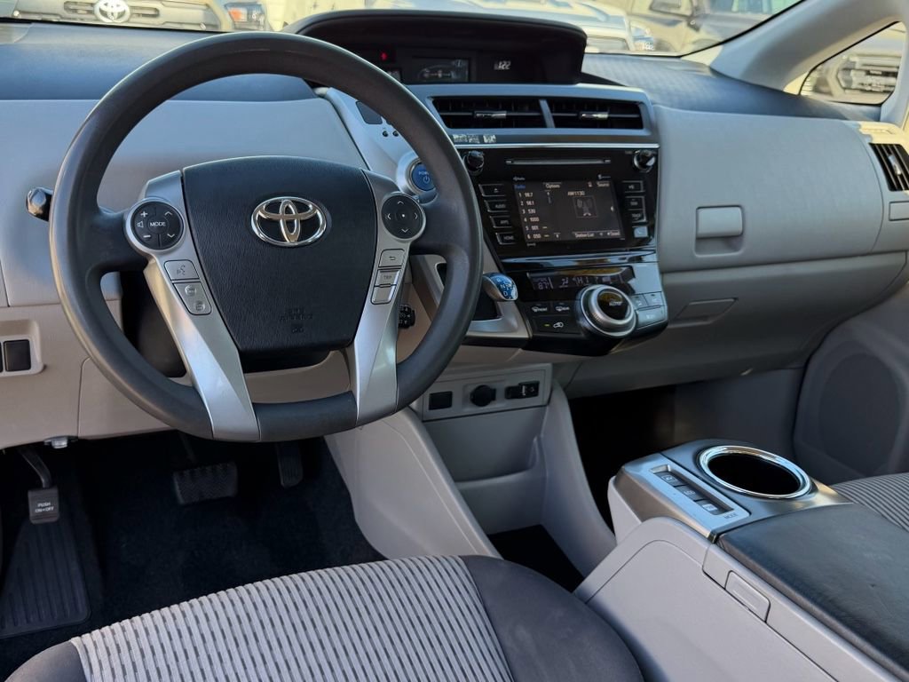 Used 2017 Toyota Prius V Three image 29