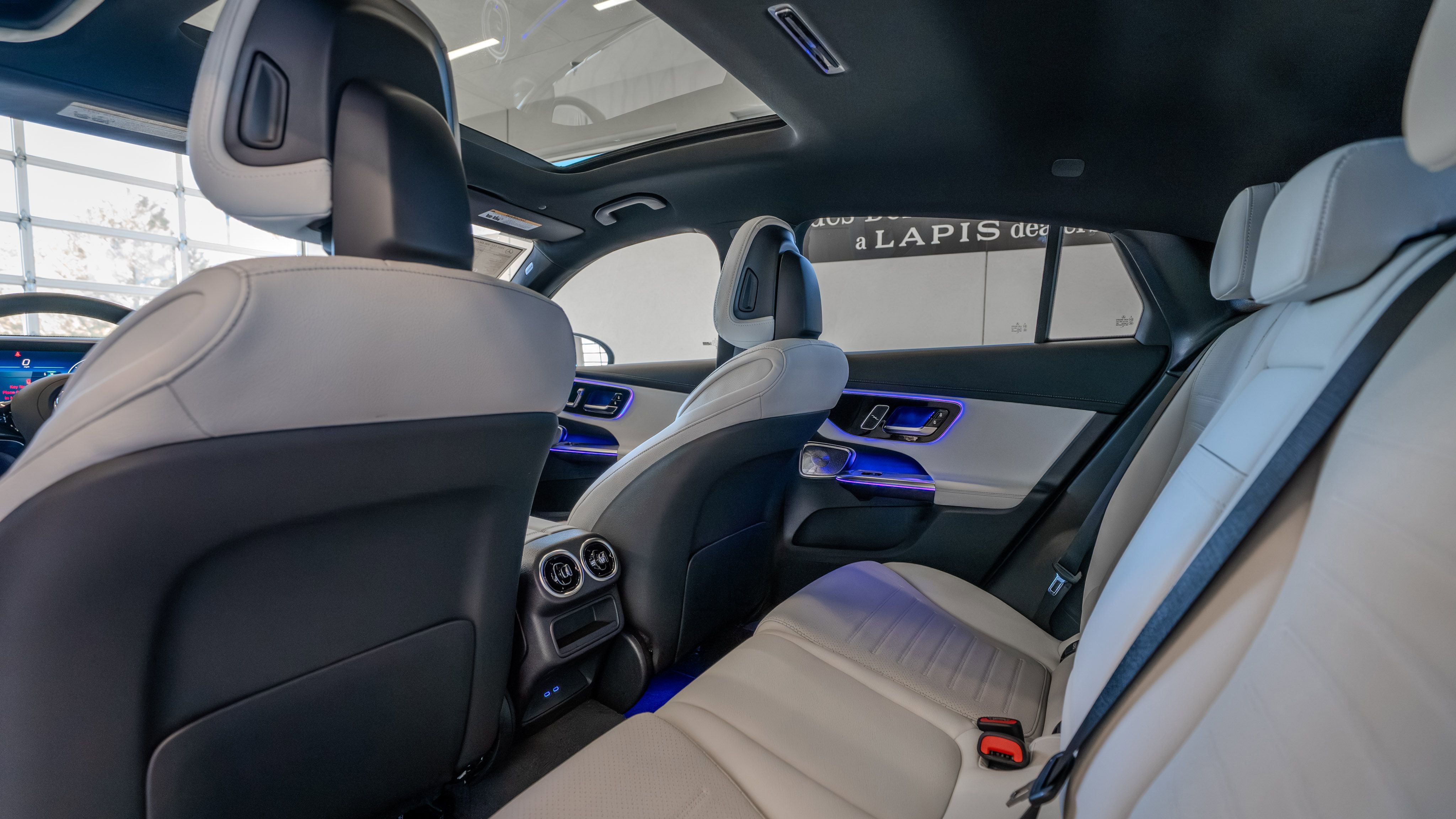 New 2026 Mercedes-Benz GLC 300 4MATIC image 26