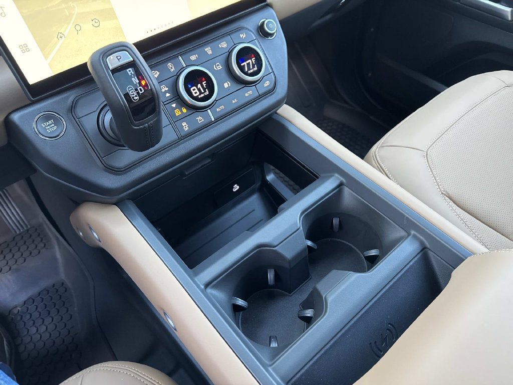 New 2026 Land Rover Defender 110 X-Dynamic SE AWD/4WD image 27