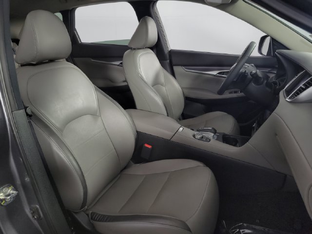 Used 2023 INFINITI QX50 Luxe w/ Cargo Package AWD/4WD image 16