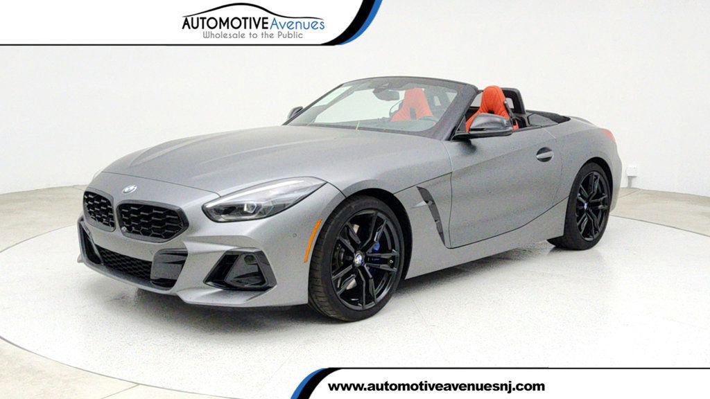 Used 2025 BMW Z4 M40i w/ Premium Package RWD image 1
