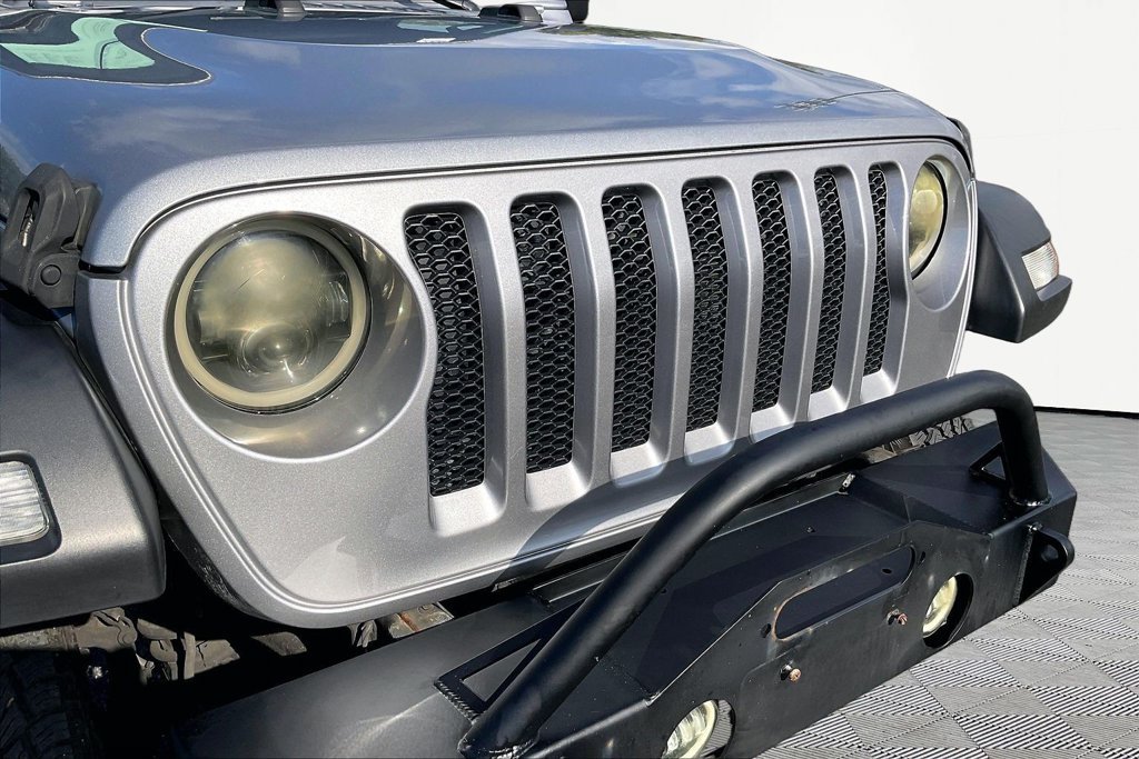Used 2019 Jeep Wrangler Sport w/ Quick Order Package 24S AWD/4WD image 36