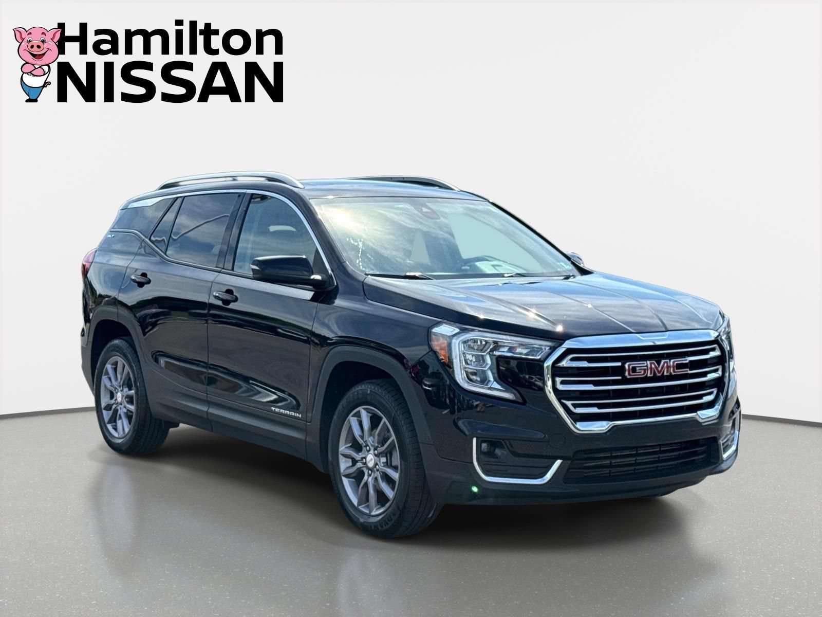 Used 2023 GMC Terrain SLT AWD/4WD image 1