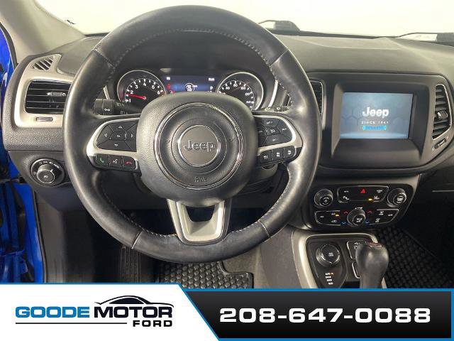 Used 2021 Jeep Compass Latitude w/ Driver Assistance Group AWD/4WD image 12