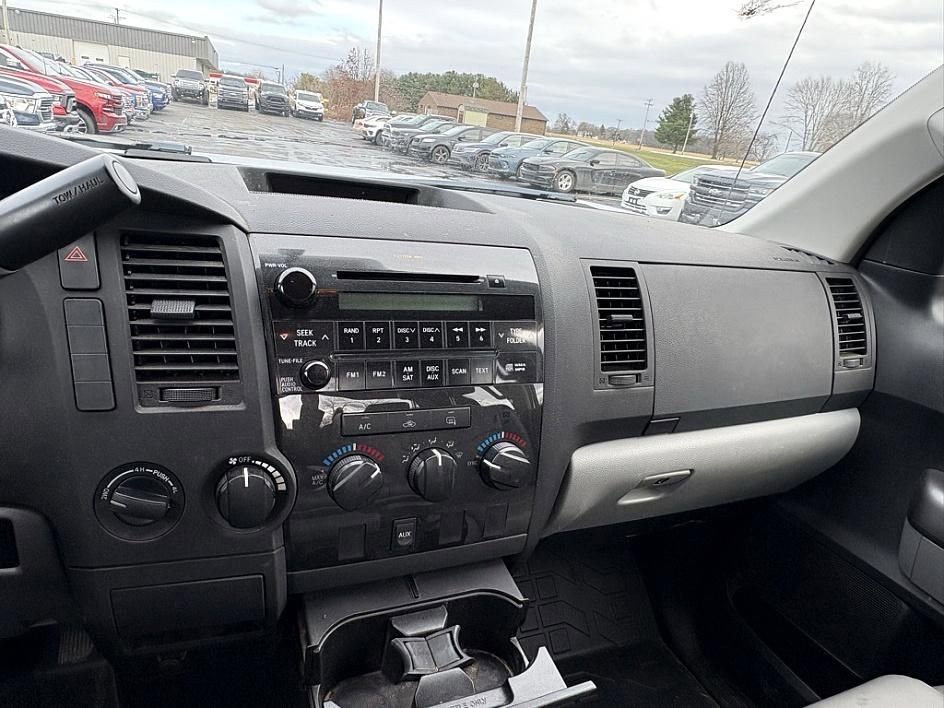 Used 2010 Toyota Tundra 4x4 Double Cab image 8