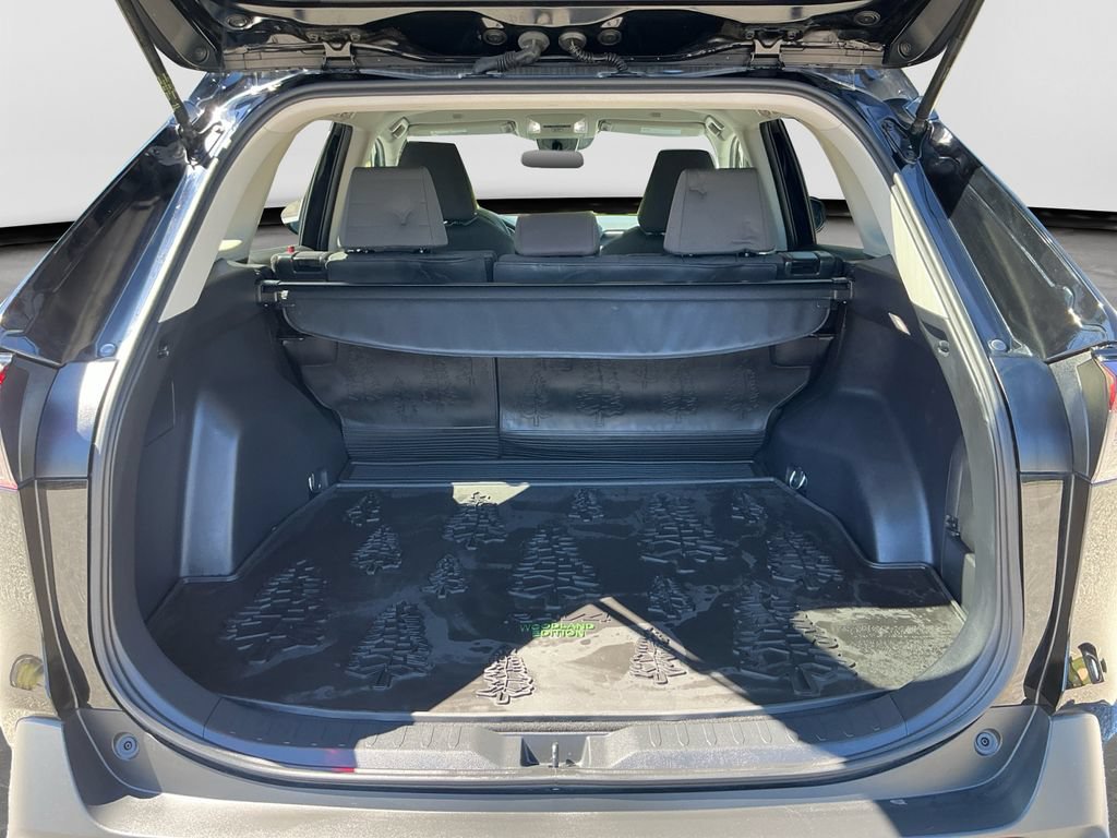 Used 2024 Toyota RAV4 AWD Hybrid image 17