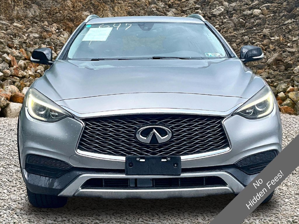 Used 2018 INFINITI QX30 AWD image 3