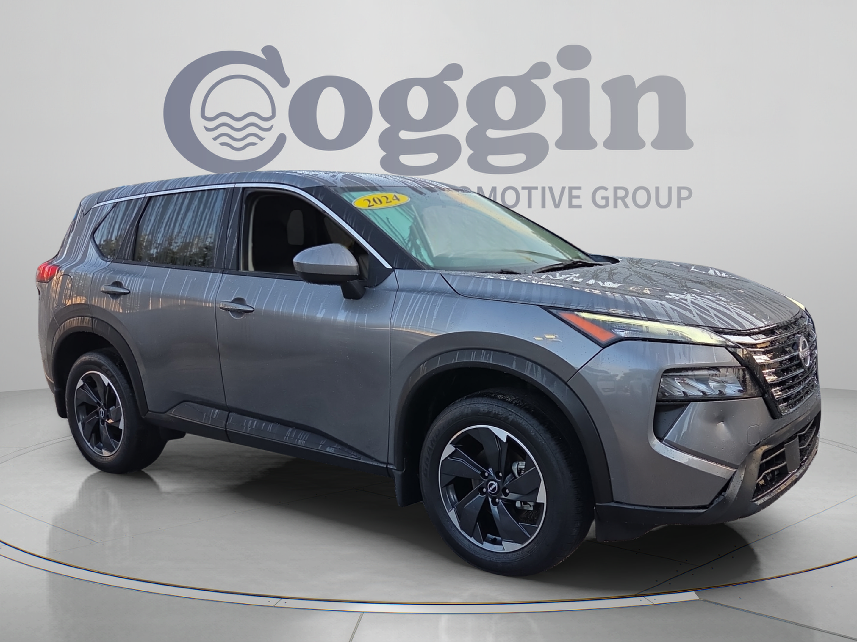 Used 2024 Nissan Rogue SV FWD image 7