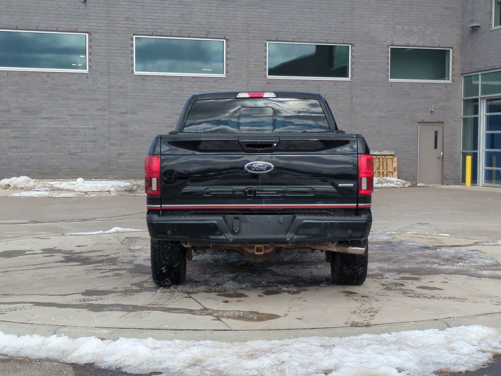 Used 2019 Ford F150 Lariat AWD/4WD image 7